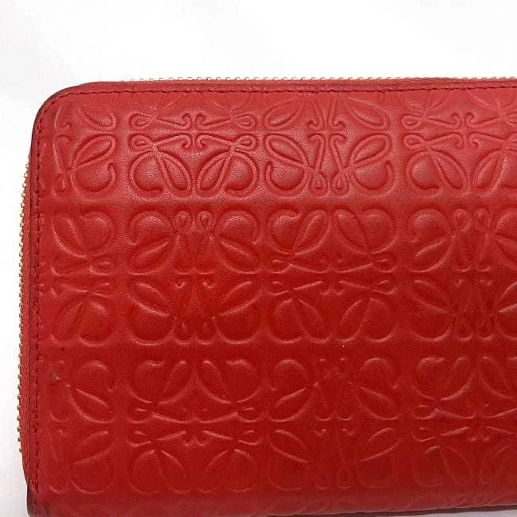 Pre-Owned Loewe Round Long Wallet Red Gold Repeat Anagram 107N55.F13 Leather GP LOEWE Embossed Women's (Good)