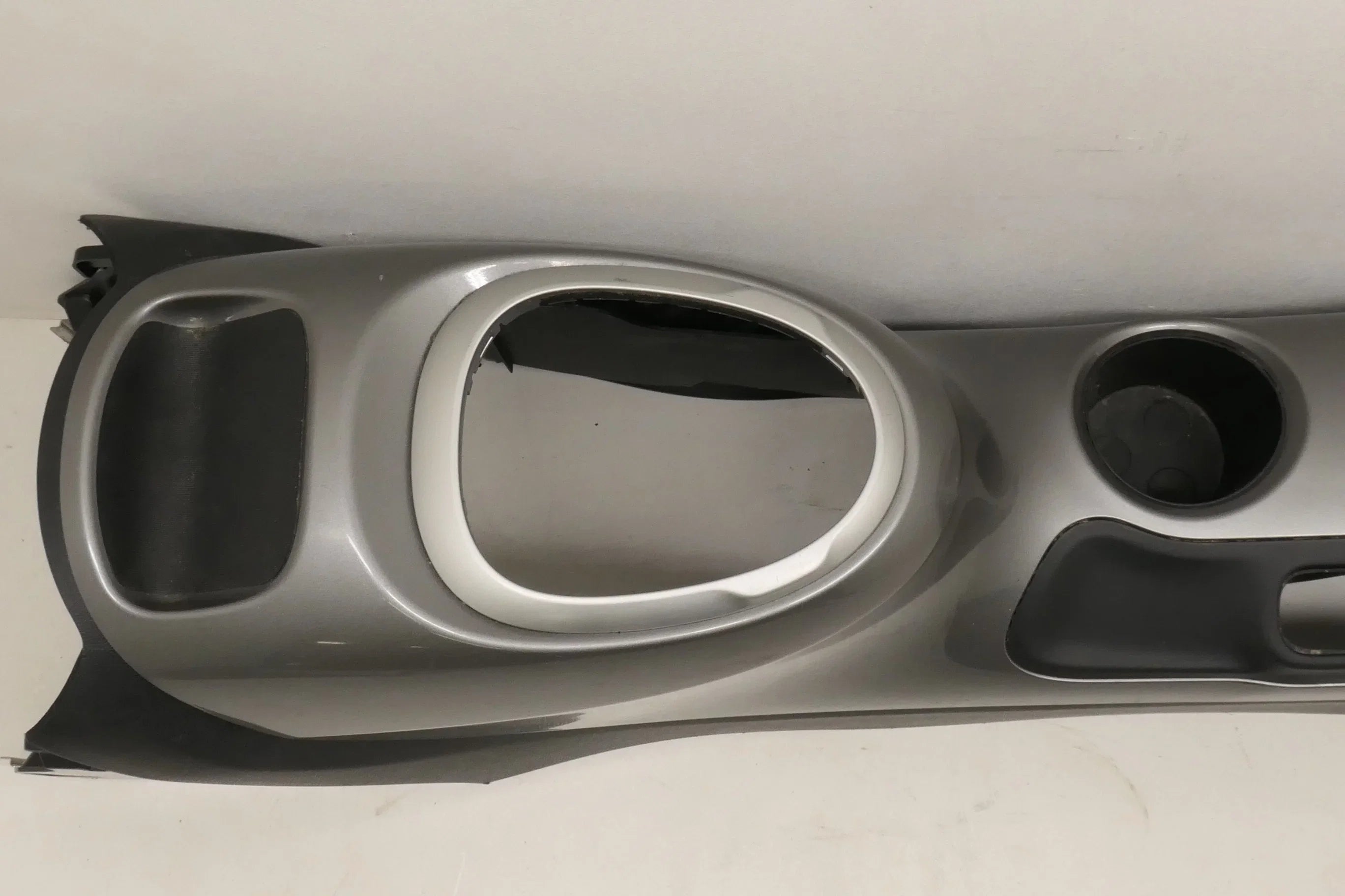 Pre-Owned 2011 12 13 14 15 16 17 Nisan Juke Center Console OEM (Good)