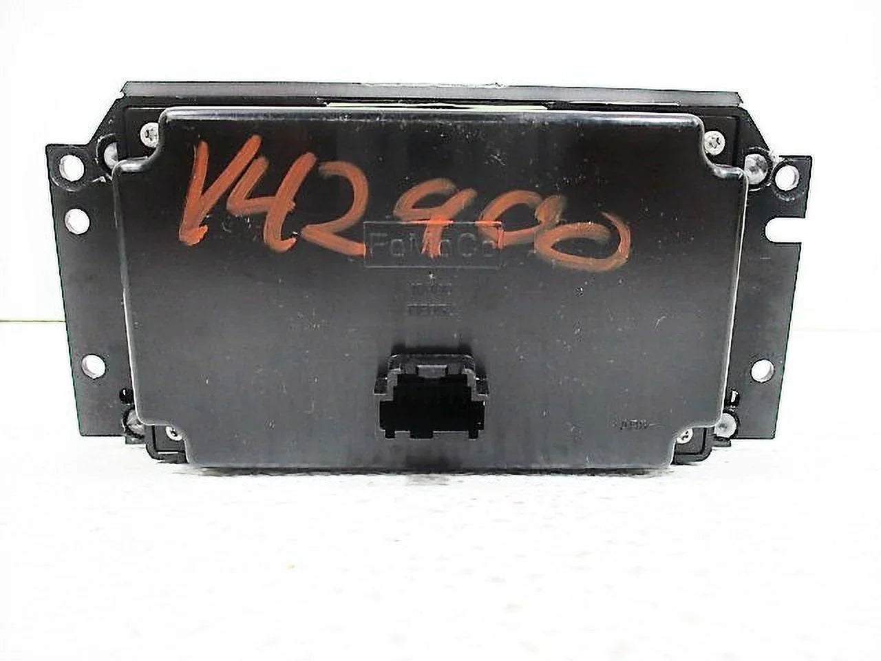 Pre-Owned 2007-2010 Lincoln Navigator Rear Console Mounted Temperature Control OEM LKQ (Good)