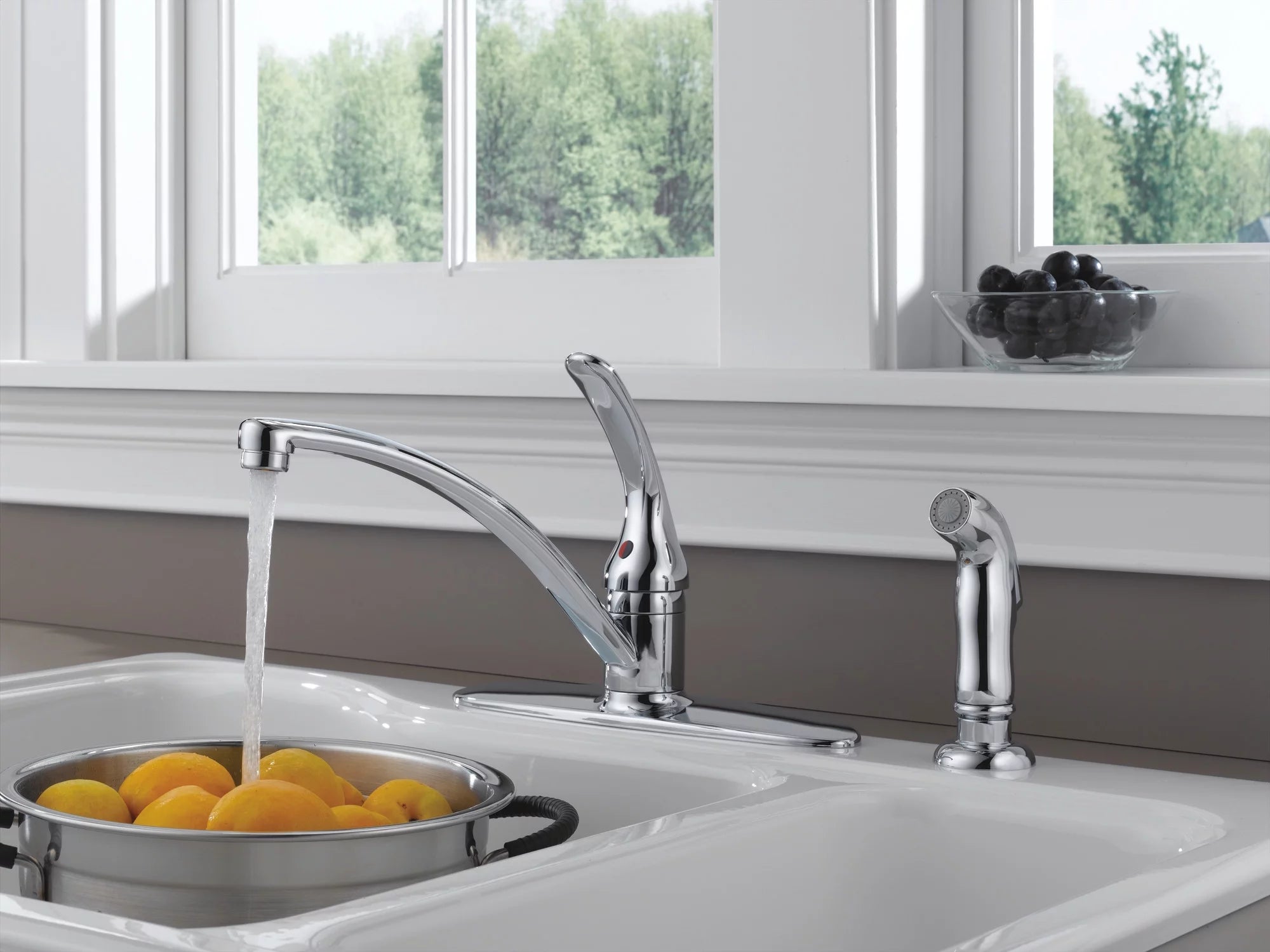 Delta Foundations® Single Handle Kitchen Faucet with Spray