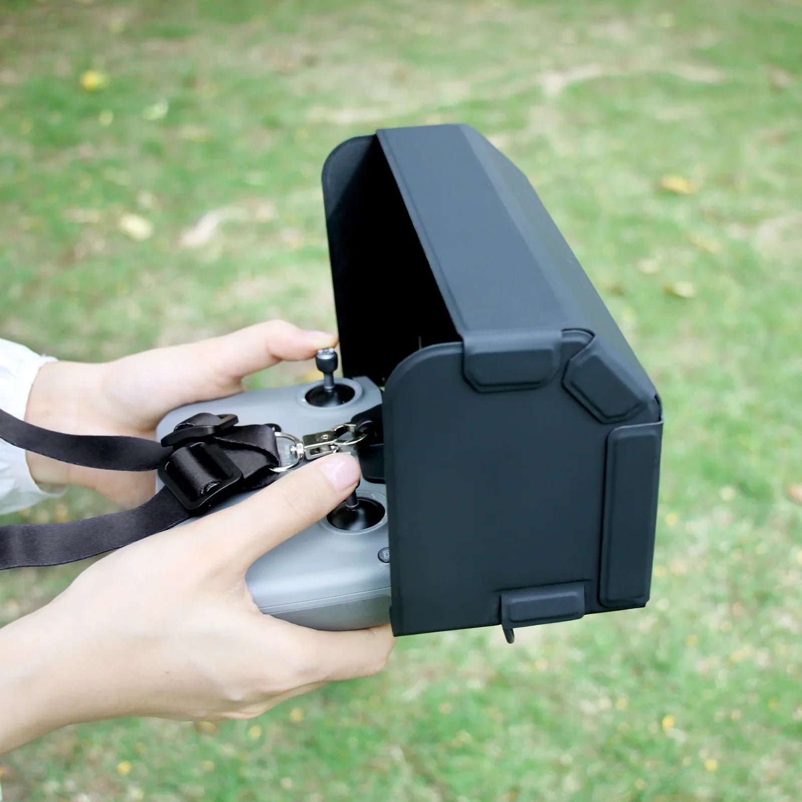 Remote Control Sunshade Phone Hood For DJI Mavic 3 /Air 2S/Mini 2