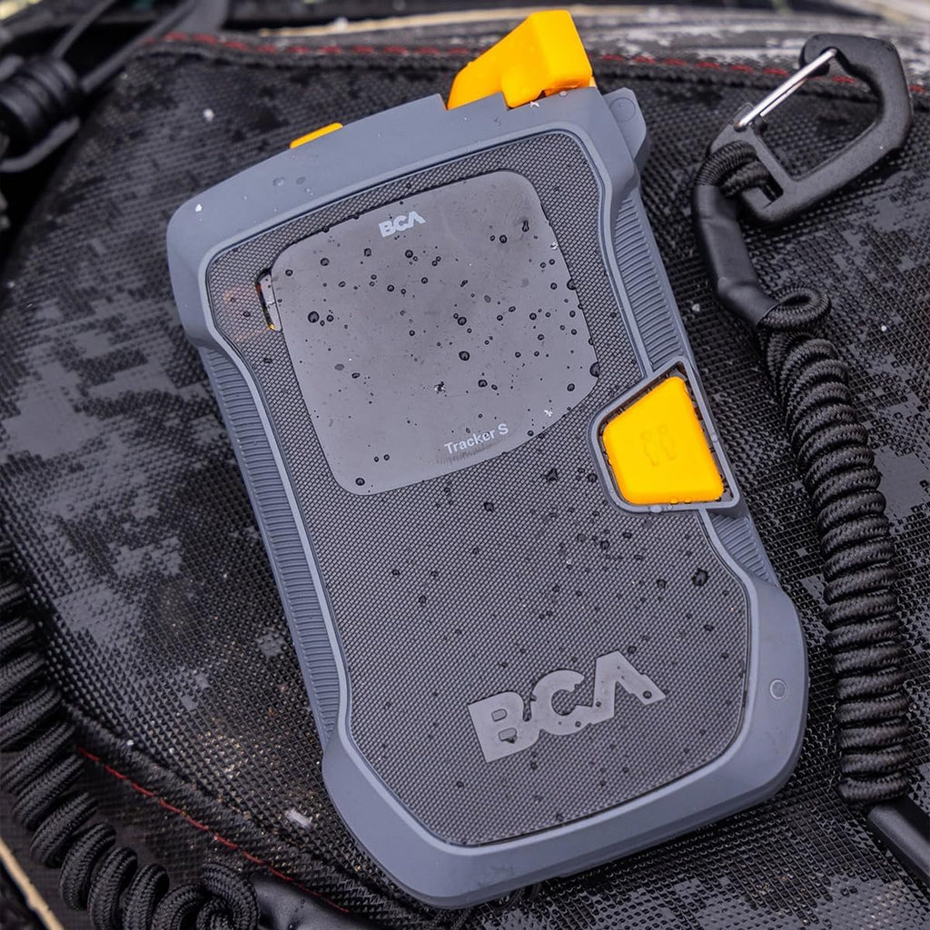 Avalanche Rescue Bundle - BCA Tracker S Avalanche Beacon, 260cm Avalanche Probe, Rescue Shovel w/Saw