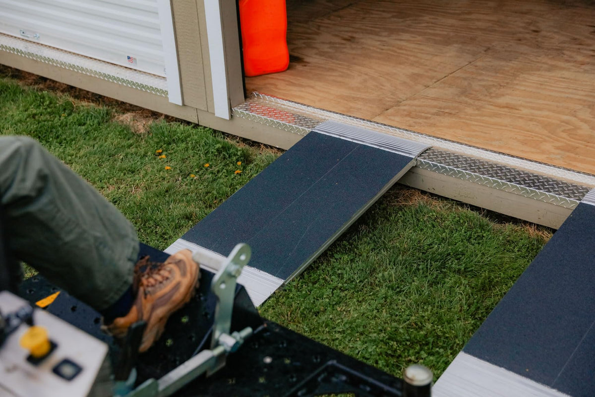 Traverse HD Portable Storage RAMP 28-in X 48-in Pair