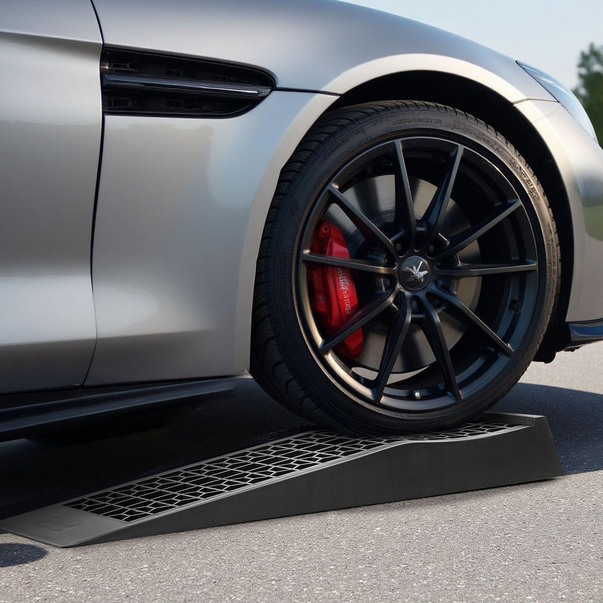 VEVOR Car Ramps, 2 PCS 13000 lbs GVW Capacity, 6.3 in Lift Height, Portable High Profile Car Service Ramps for Home Garage Maintenance and Oil Changes, Heavy Duty for Truck SUV Vehicle Repair, Black