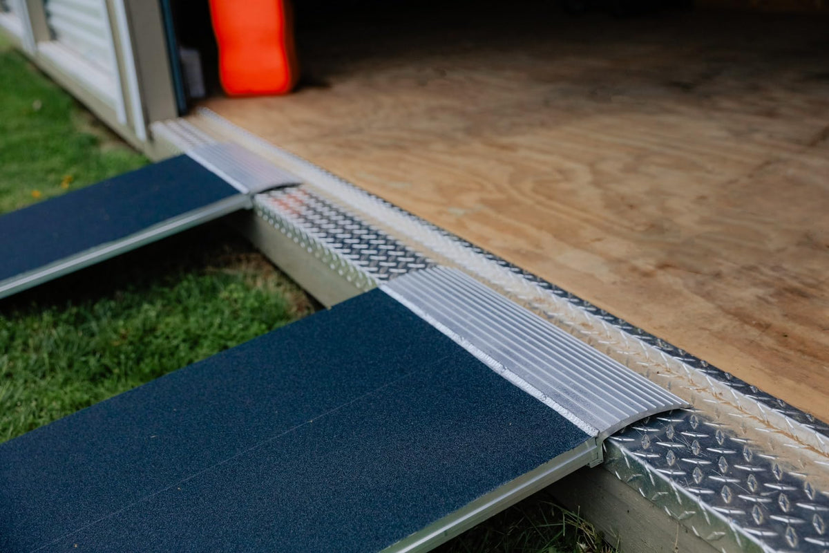 Traverse HD Portable Storage RAMP 28-in X 48-in Pair