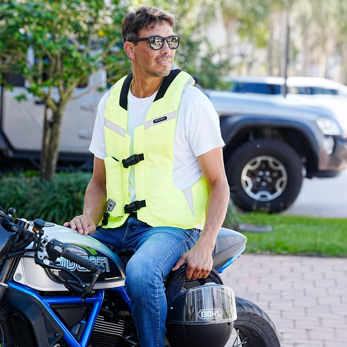 Hit-Air MLV Motorcycle Airbag Vest, Automatic CO2 Deployment