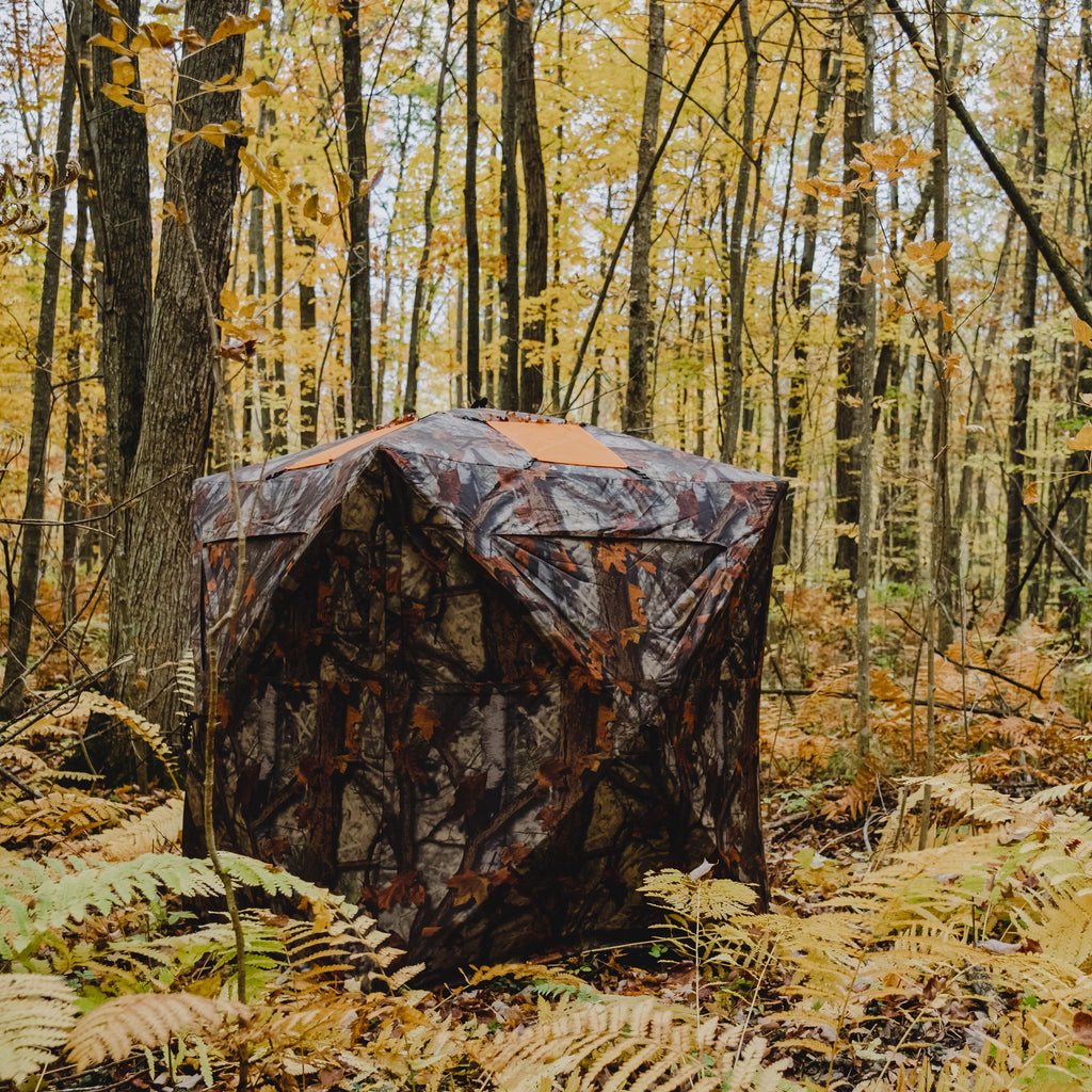 Barronett Blinds® Road Runner, Portable Hub Blind, 2-Person, Bloodtrail® Woodland, RR200BT
