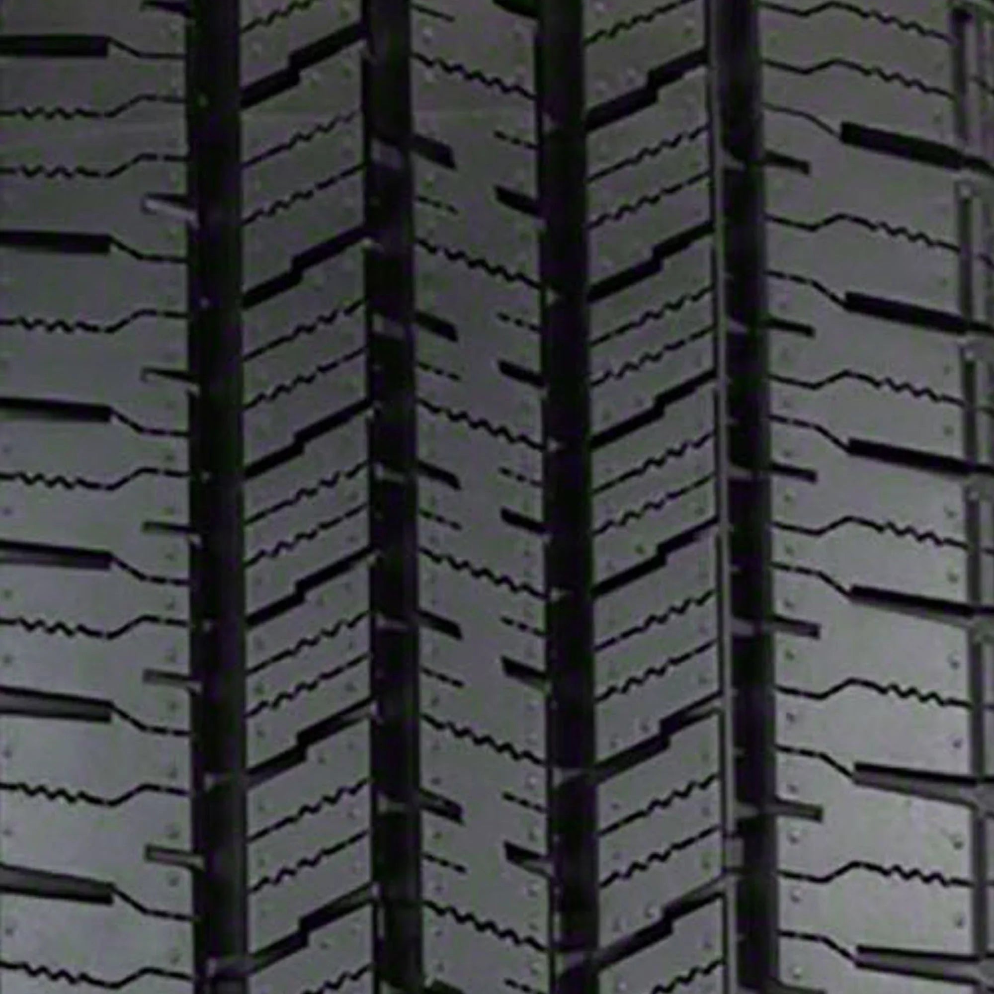 Hankook Dynapro HT (RH12) Highway LT285/70R17 121/118S E Light Truck Tire