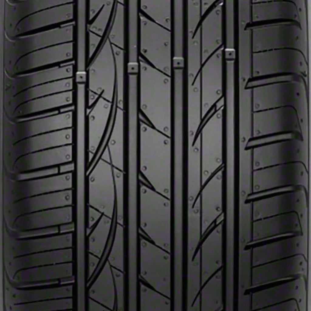 Hankook Ventus S1 Noble2 (H452) All Season 235/55ZR17 99W Passenger Tire