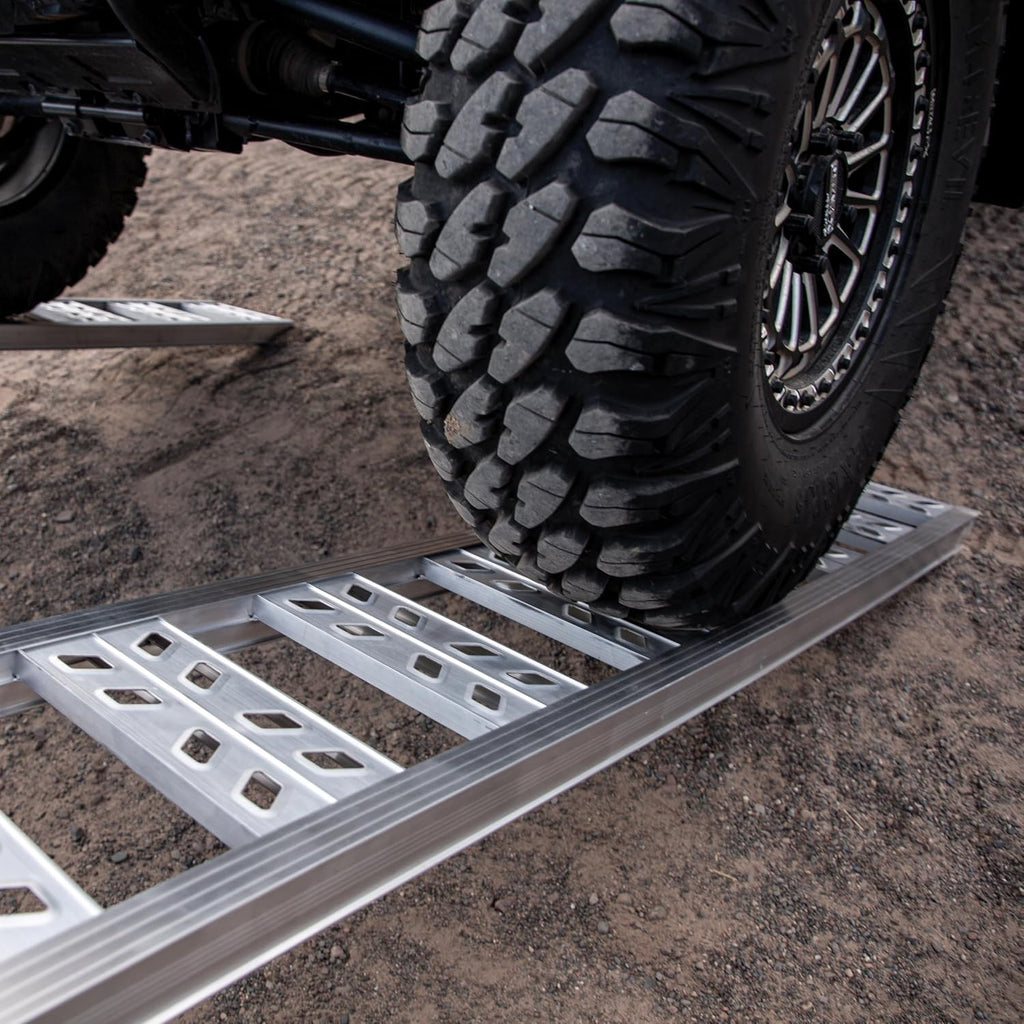 YutraxÂ® 90â Heavy-Duty Arched Ramps, High-Strength Extruded Aluminum, 3000 lb. Load Capacity, Arched Design, ATV/UTV/Golf Cart/Riding Lawn Mower Loading, Pair, YR501