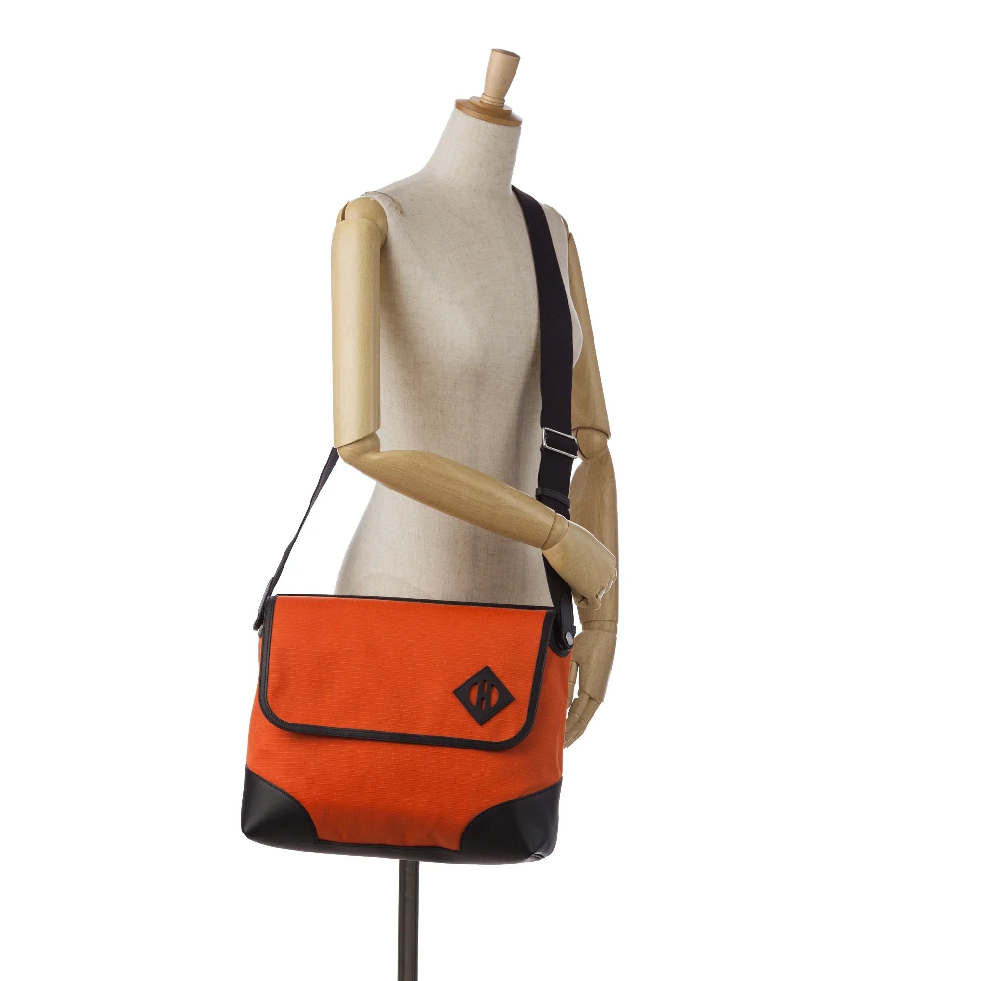 Pre-Owned Authenticated Hermès Allback Messenger Bag Canvas Fabric Orange Crossbody Bag Unisex (Good)