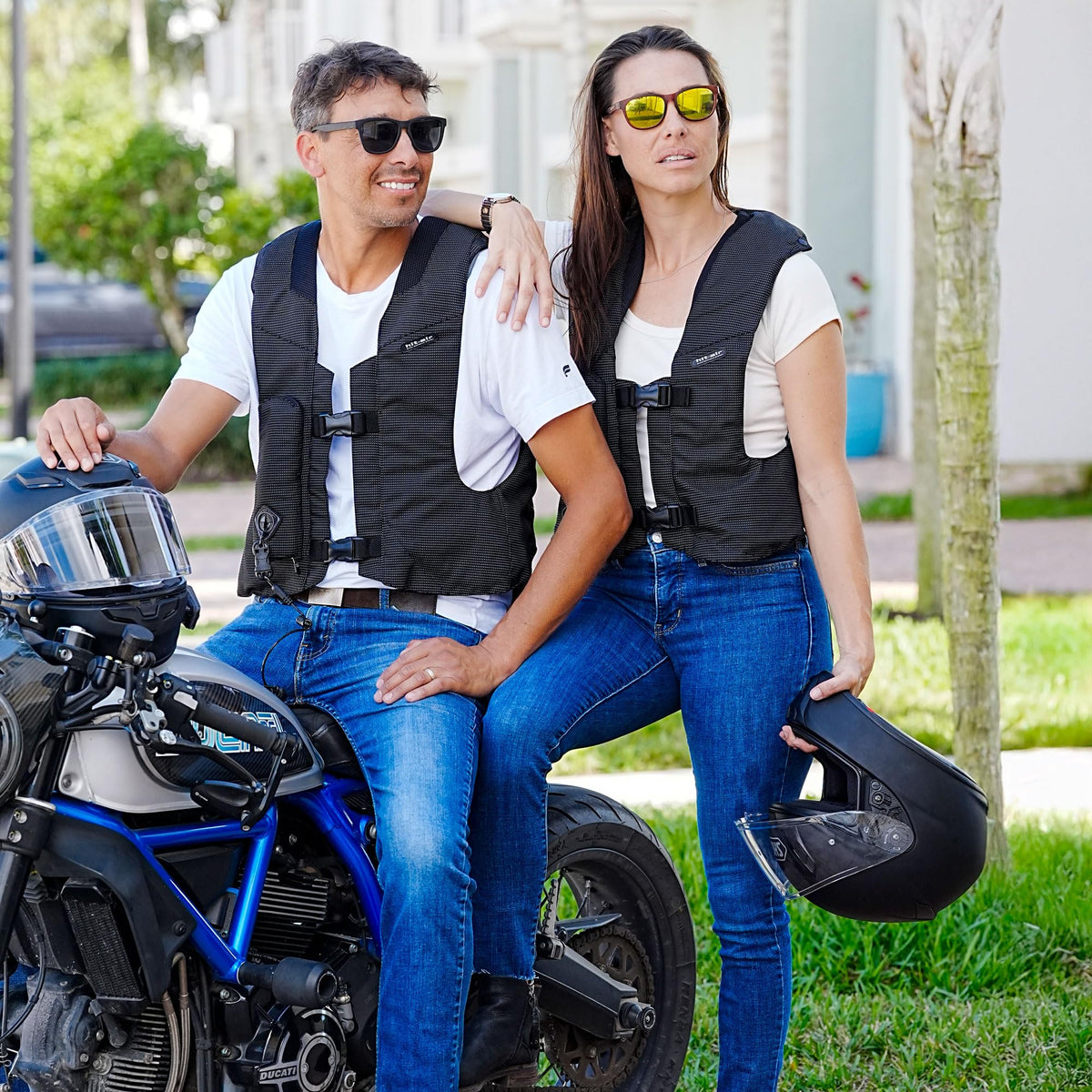 Hit-Air MLV Motorcycle Airbag Vest, Automatic CO2 Deployment
