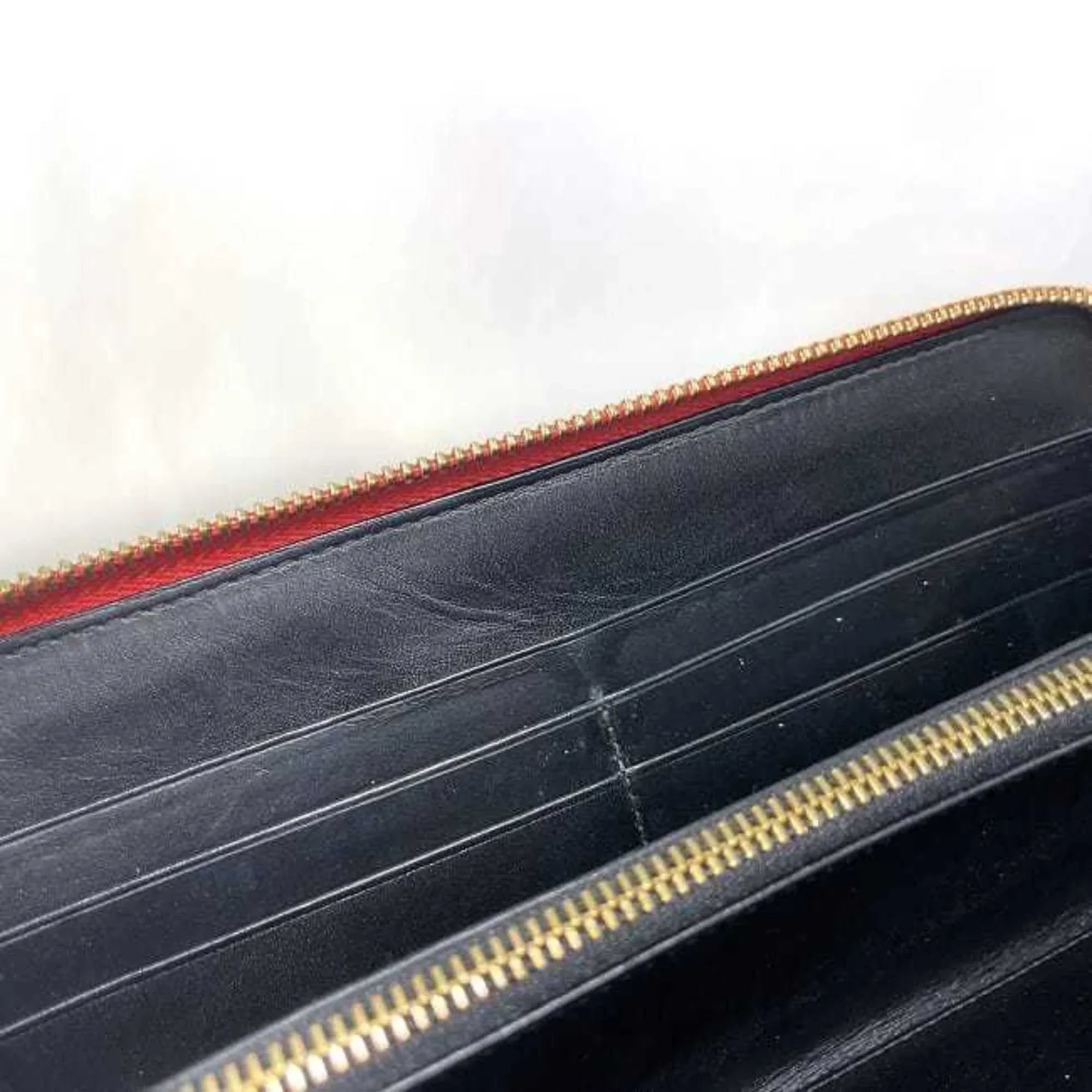 Pre-Owned Loewe Round Long Wallet Red Gold Repeat Anagram 107N55.F13 Leather GP LOEWE Embossed Women's (Good)