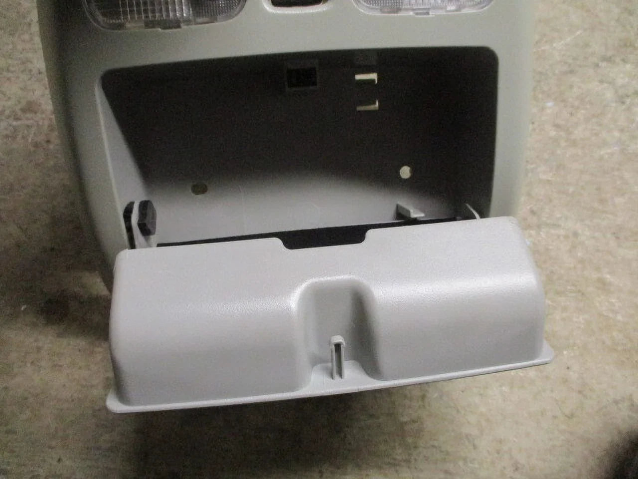 Pre-Owned 10 11 12 Lincoln MKZ Overhead Roof Console w/Sunroof OEM LKQ (Good)